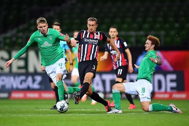 曾凡博17分首钢力克青岛 邹阳16+10福建胜江苏